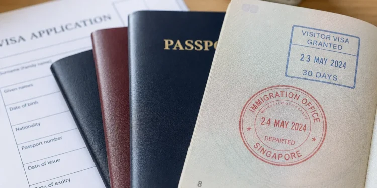 Über 740.000 Reiseausweise