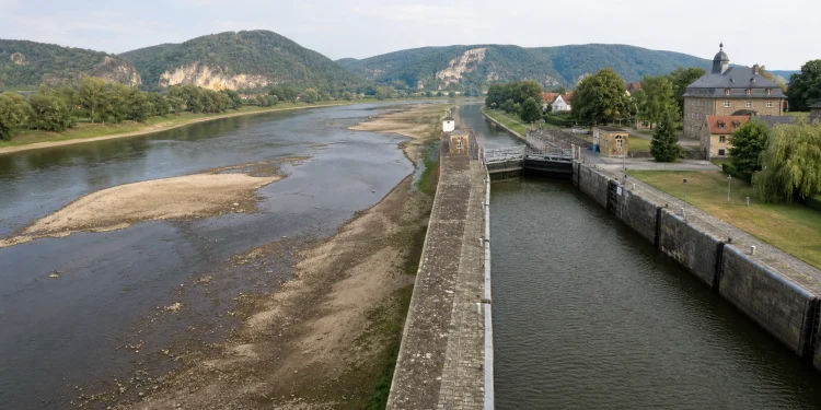 Elbe-Schiffbarkeit: AfD kritisiert deutsche Staustufen-Politik