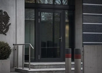 Genehmigungspflicht für Auslandsaufenthalte Wehrpflichtiger