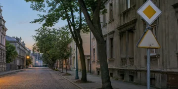 Straßenumbenennungen nach der Wiedervereinigung in Deutschland
