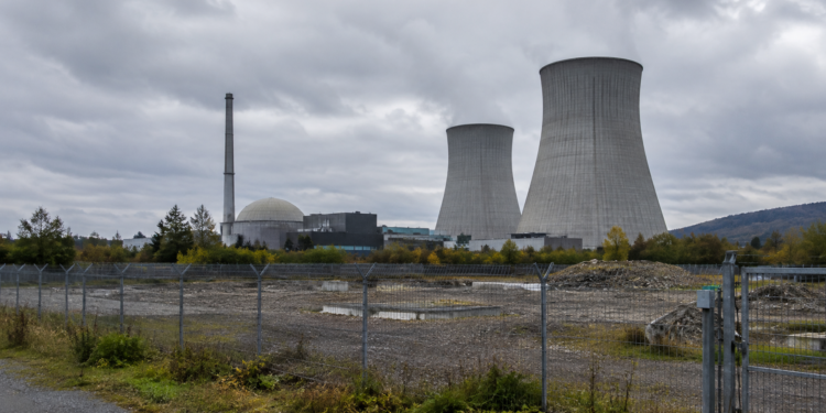 Illustration: Nachnutzung stillzulegender Kernkraftwerke für Fusion: Atom- und Beihilferecht