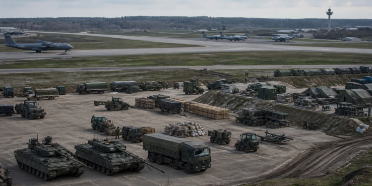 NATO im Bundestag: Kosten, Drohnen und Stationierung