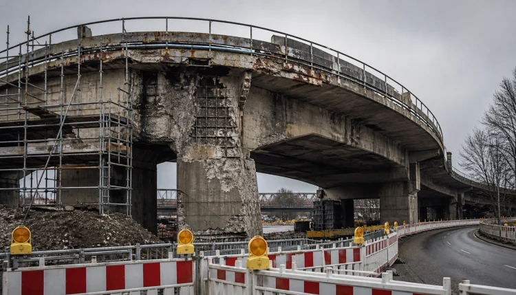 Straßenbrücken Deutschland: Engpässe bei Planung und Genehmigung